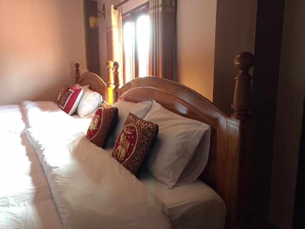 Happy River View Hotel 万荣 外观 照片