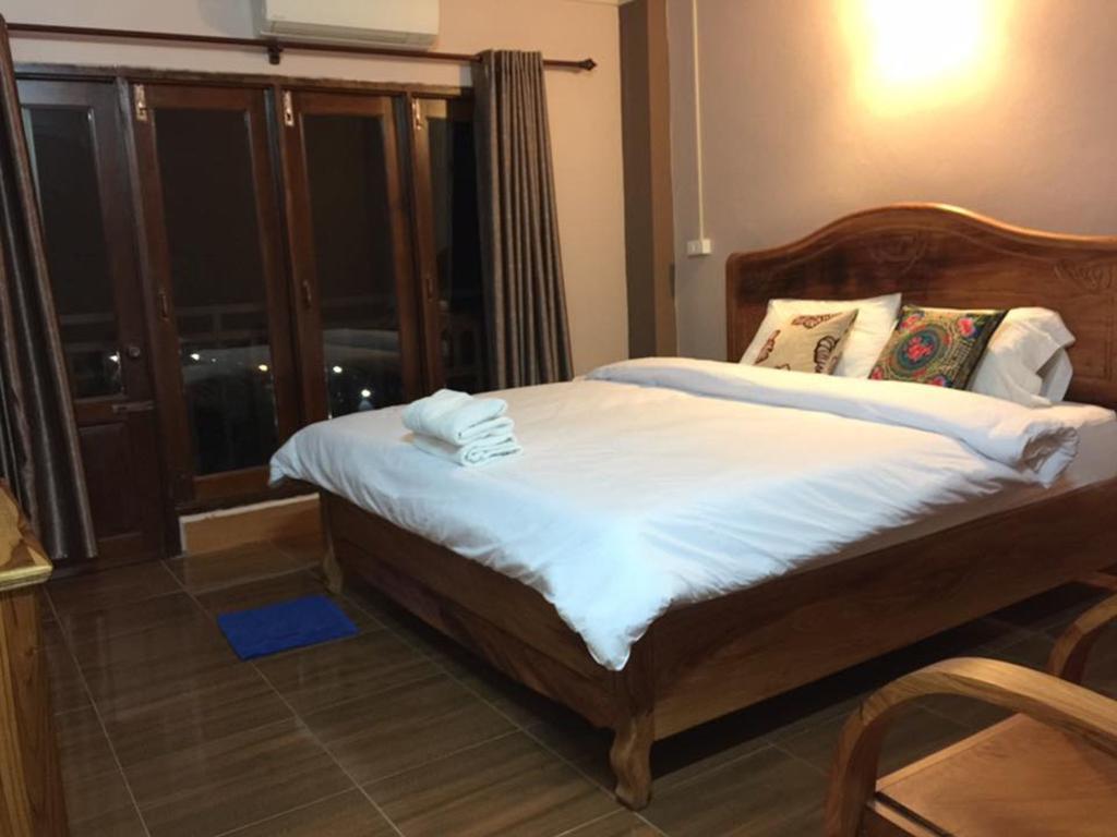Happy River View Hotel 万荣 外观 照片