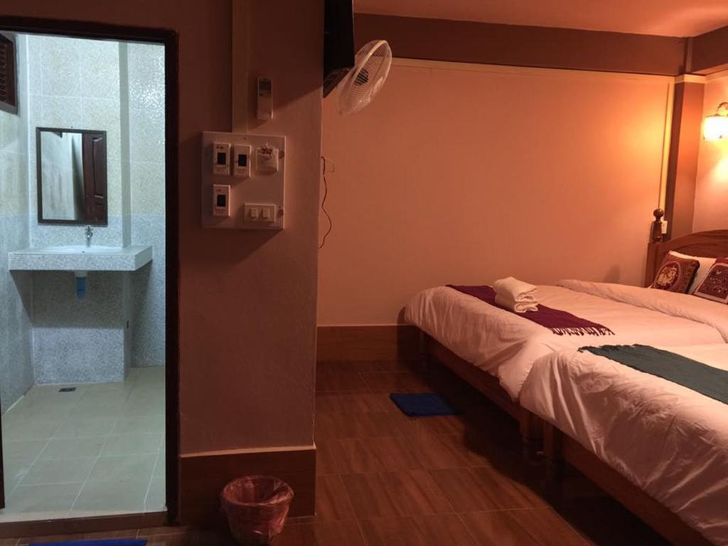 Happy River View Hotel 万荣 外观 照片