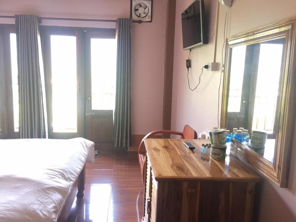 Happy River View Hotel 万荣 外观 照片