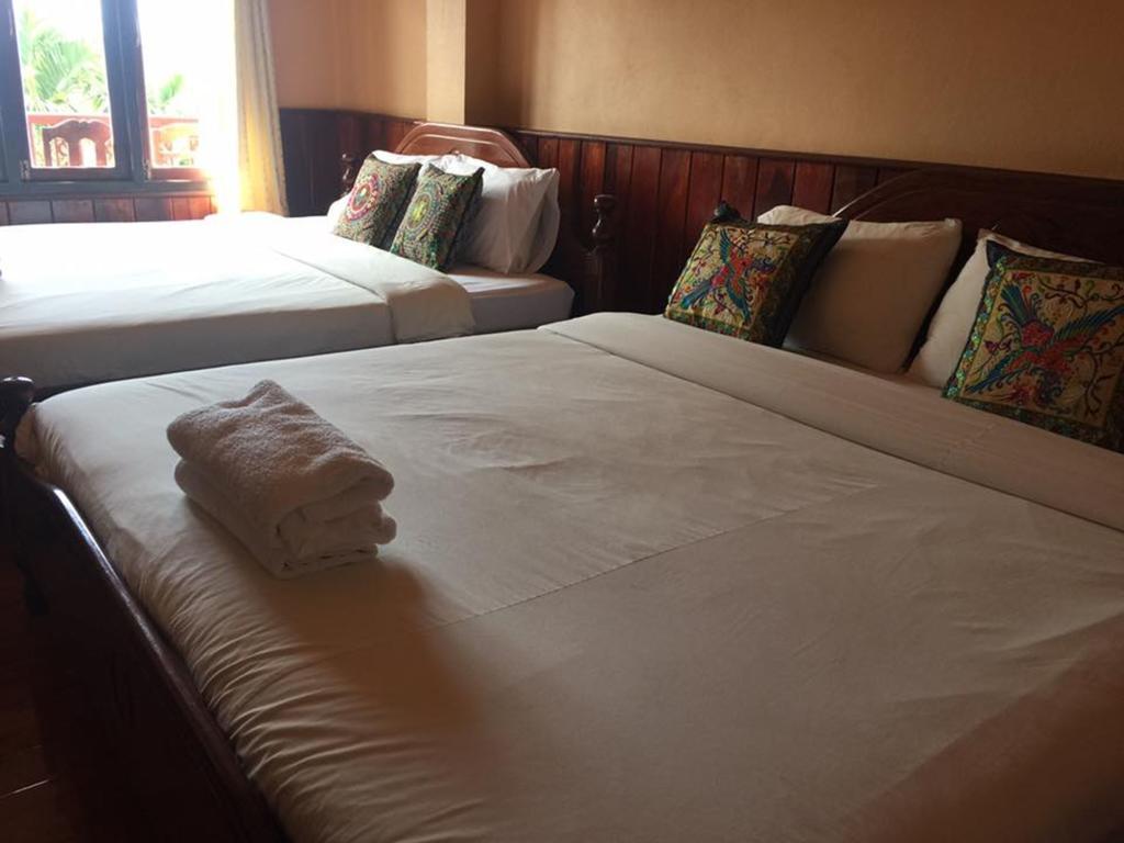 Happy River View Hotel 万荣 外观 照片