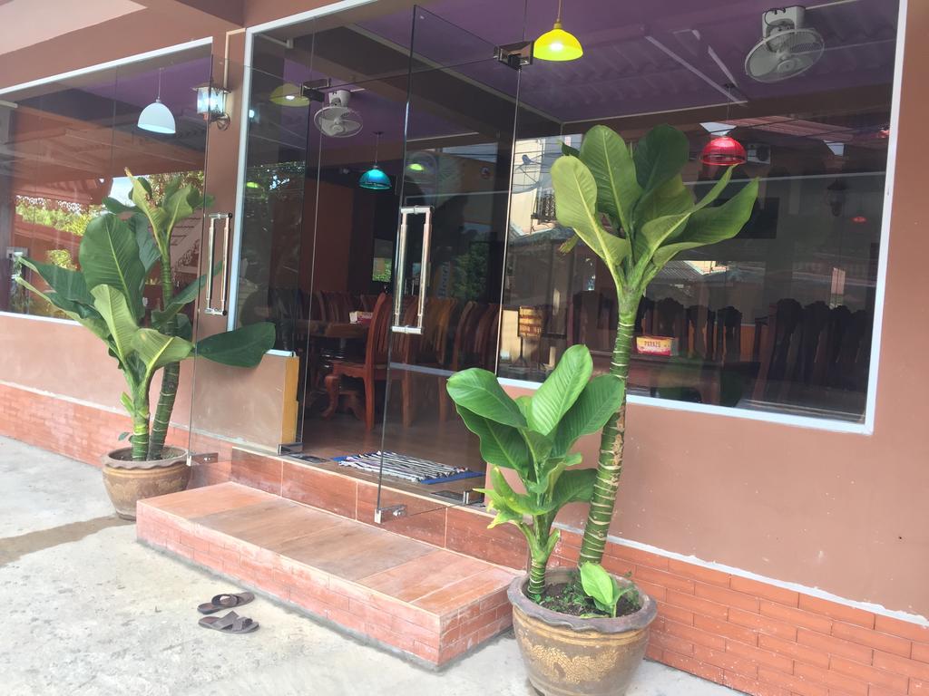 Happy River View Hotel 万荣 外观 照片