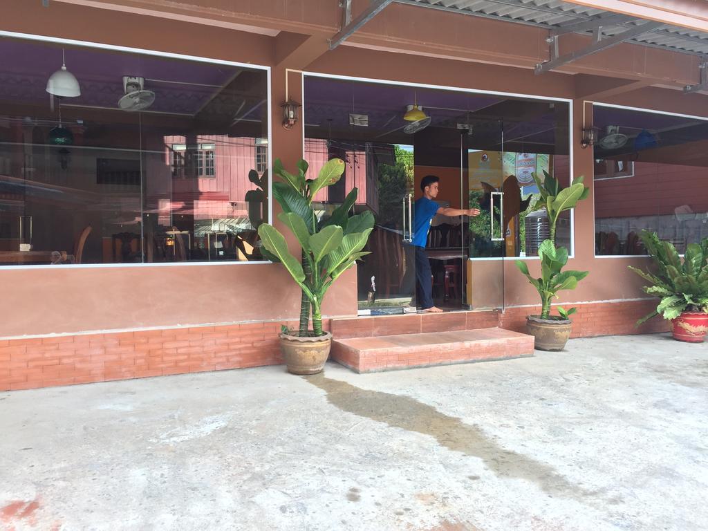 Happy River View Hotel 万荣 外观 照片