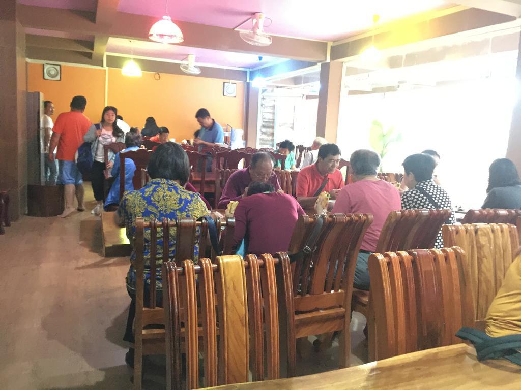Happy River View Hotel 万荣 外观 照片